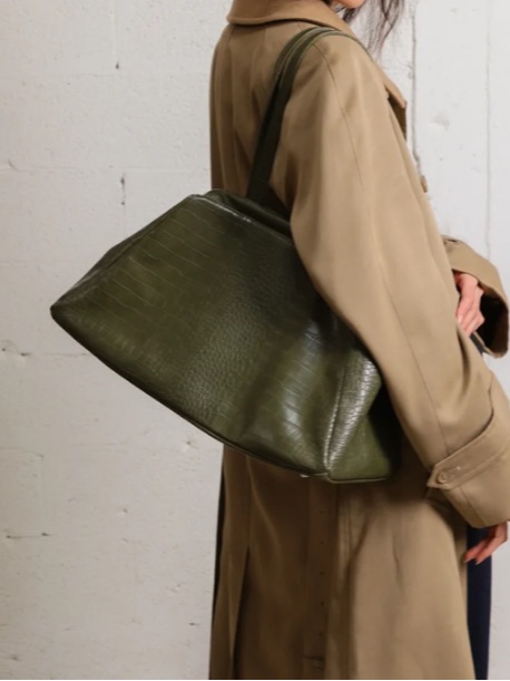 By Gianna Le Jumbo Clutch Dark Green Croc-Embossed Tote New — image 2 of 5
